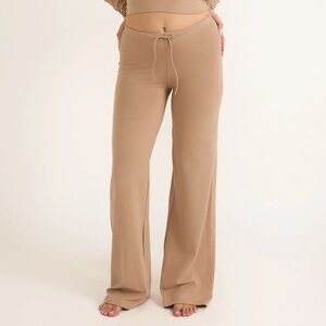 Organic Basics Everyday Straight Leg Pants Hazelnut Medium